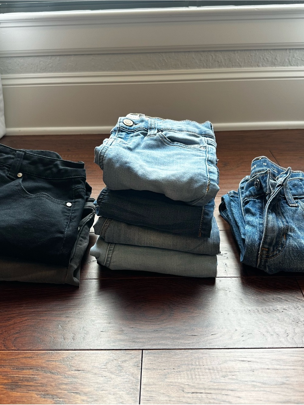 Bundle of girls jeans - 7 pairs